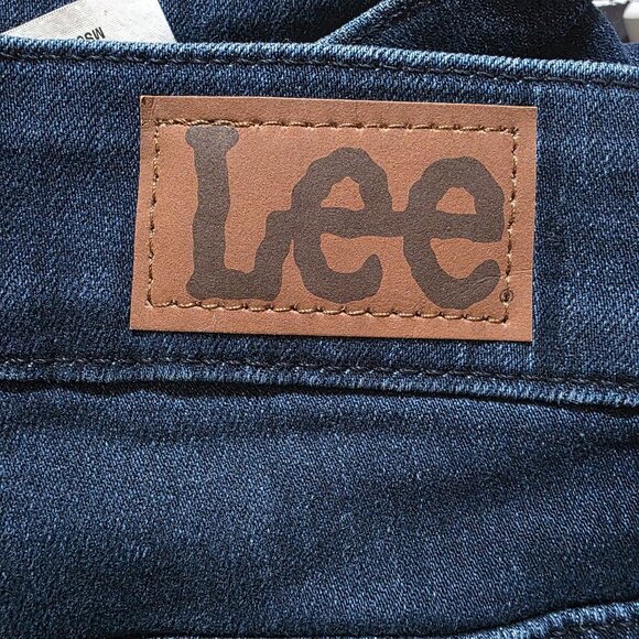 Lee High Rise Skinny Leg Slim Jeans Womens Plus Sz 18W Medium & 20W Medium Blue - Picture 8 of 12